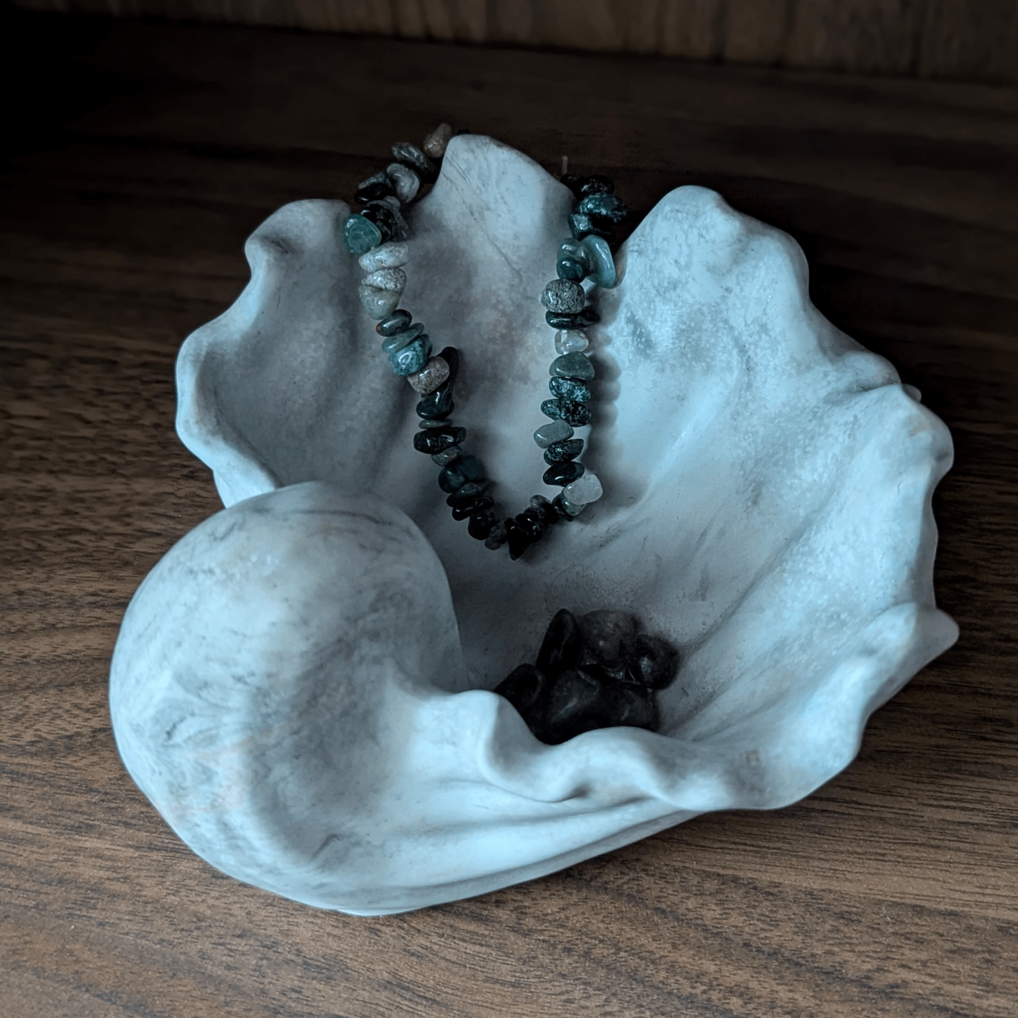 Smoky Shell Dish - Troubled Bloom