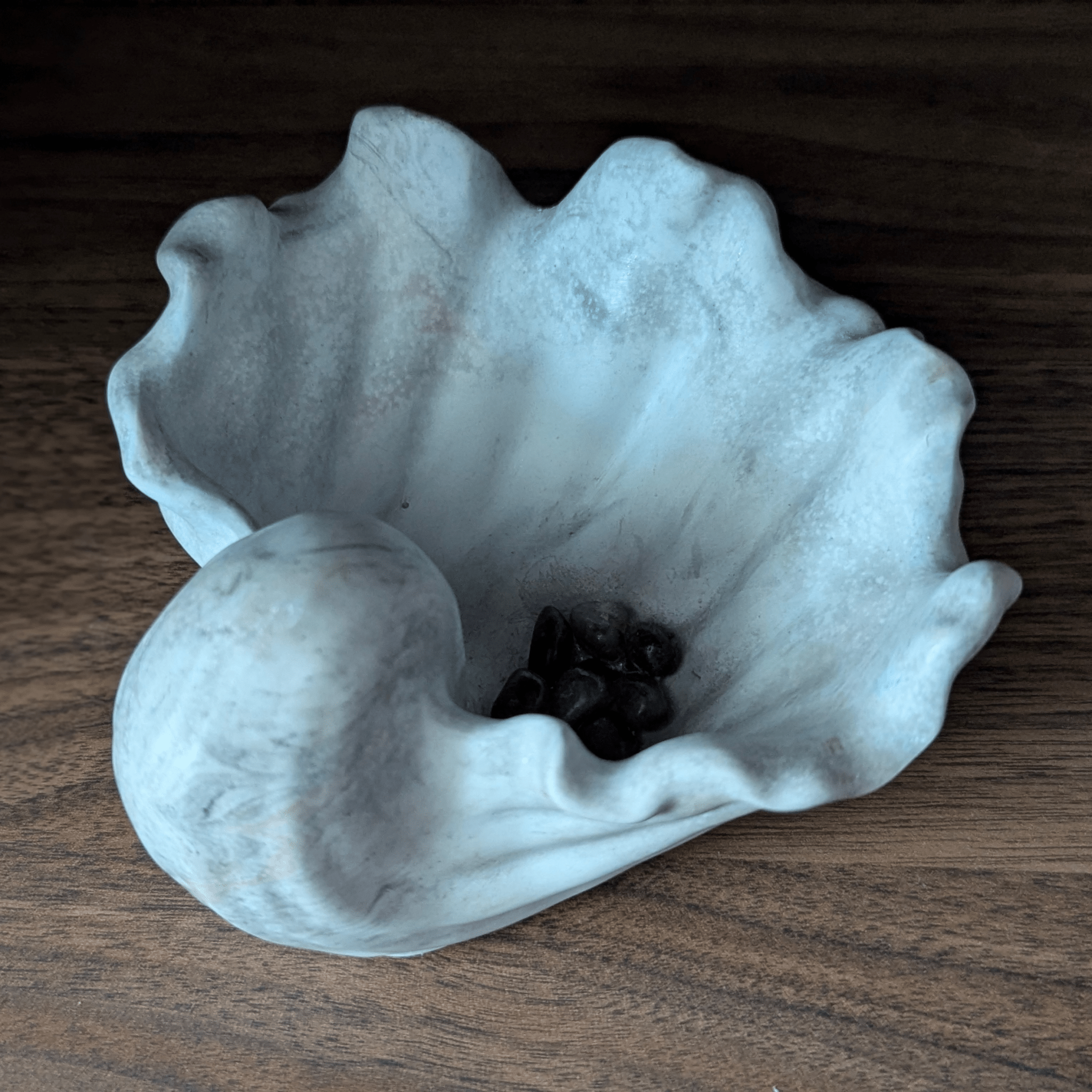 Smoky Shell Dish - Troubled Bloom