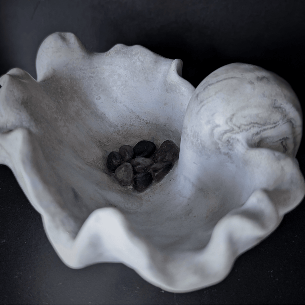 Smoky Shell Dish - Troubled Bloom